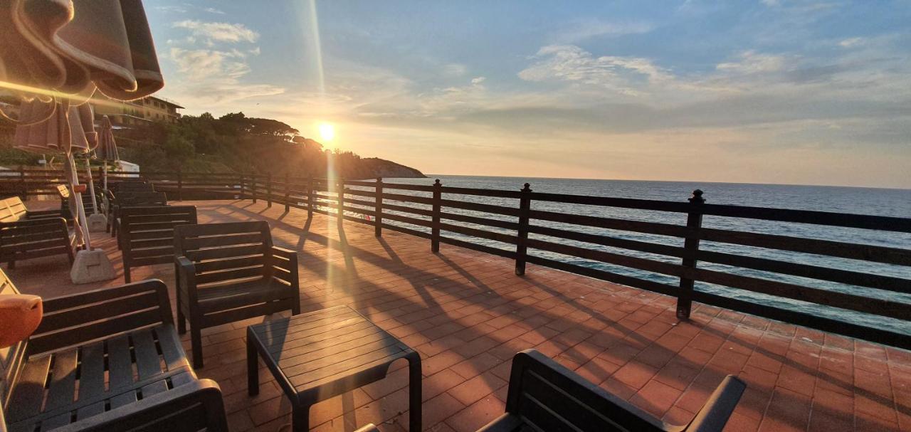 Hotel Le Ghiaie Portoferraio Eksteriør billede