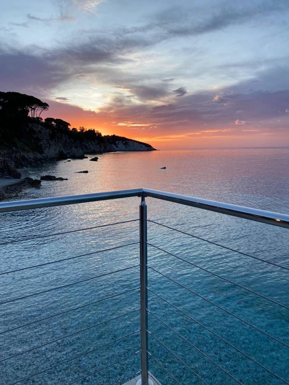 Hotel Le Ghiaie Portoferraio Eksteriør billede
